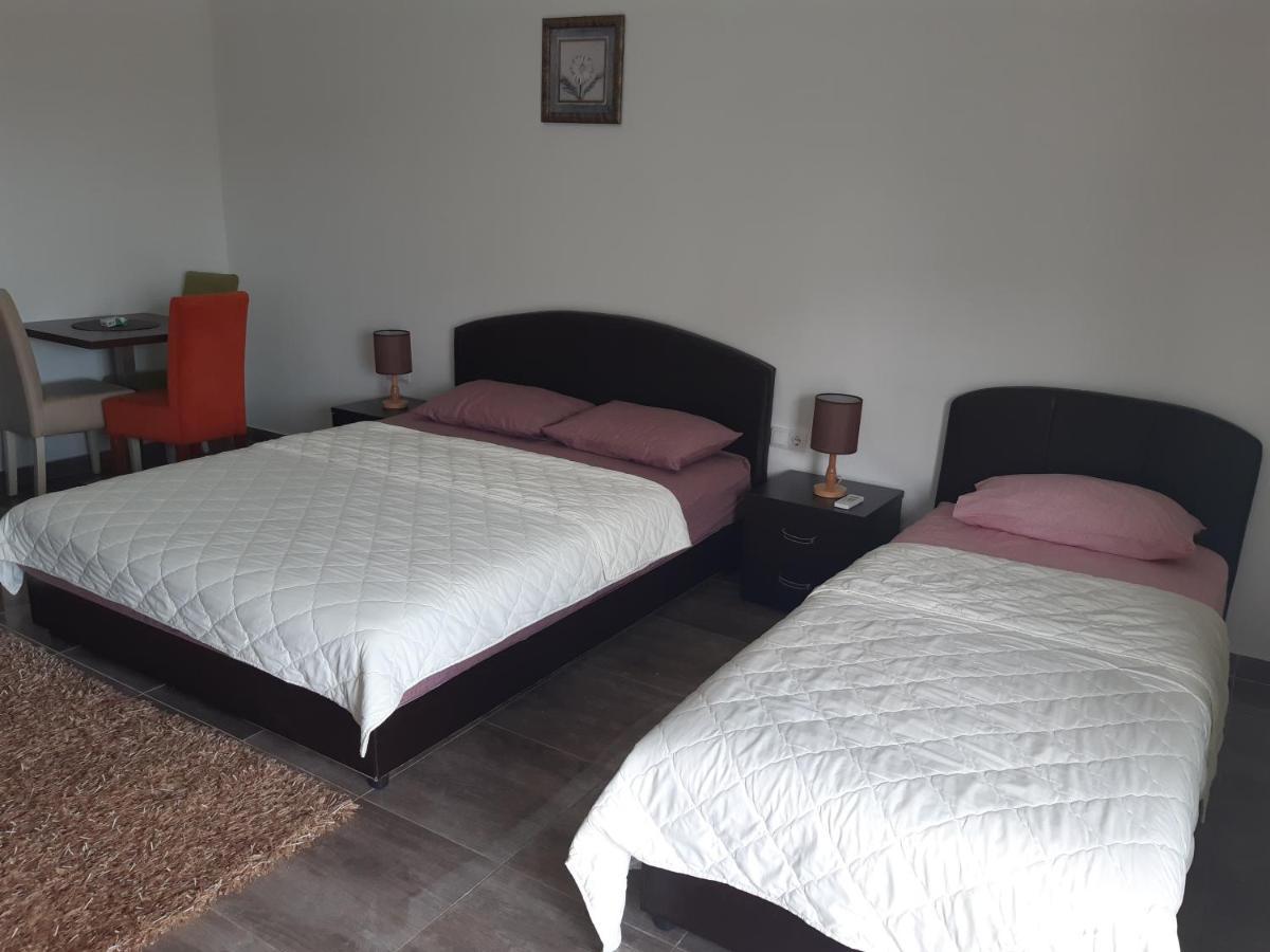 Zara Apartments Ulcinj Kültér fotó